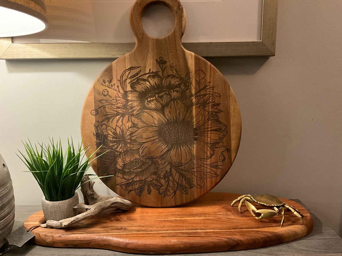 Round Board - Floral *Fully Engraved*