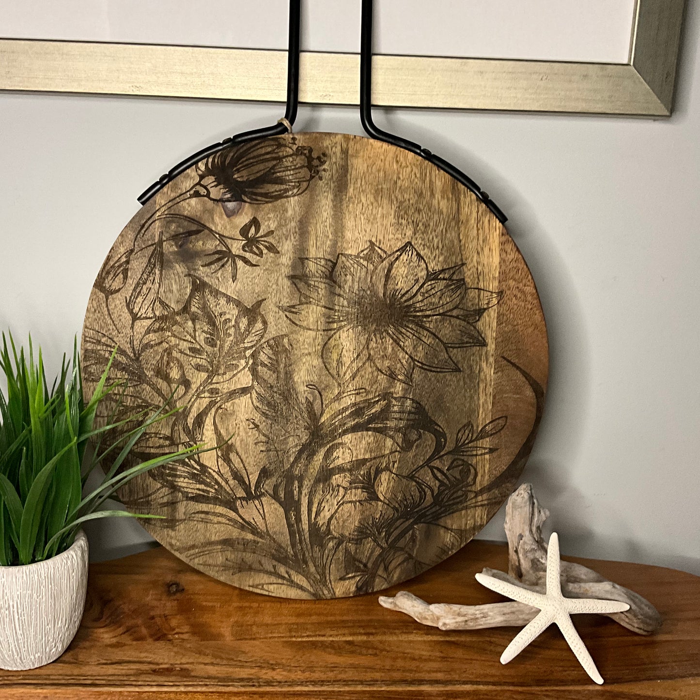 Round Board - Floral *Fully Engraved*