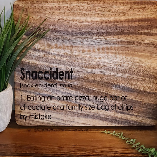Snaccident serving board