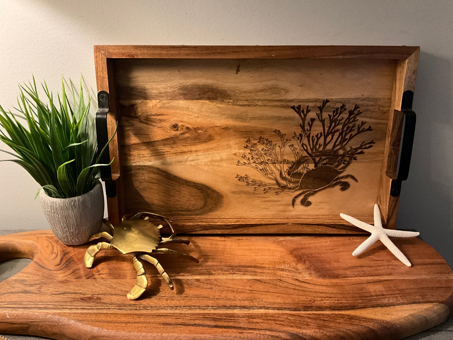 Crab and coral  tray( no words)