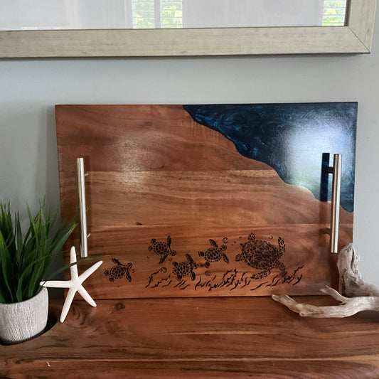 Epoxy tray with turtles